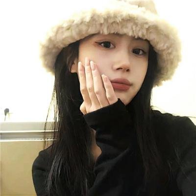 娇凤三姐妹封面